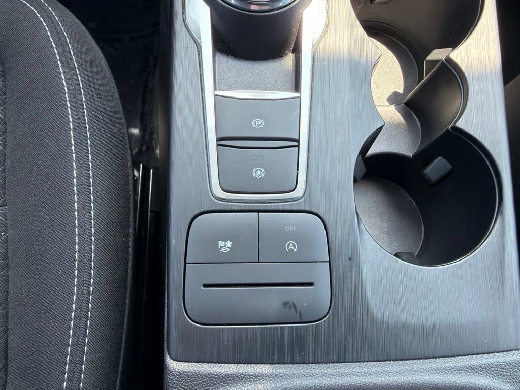 Certified 2023 Ford Escape Active FWD image 35