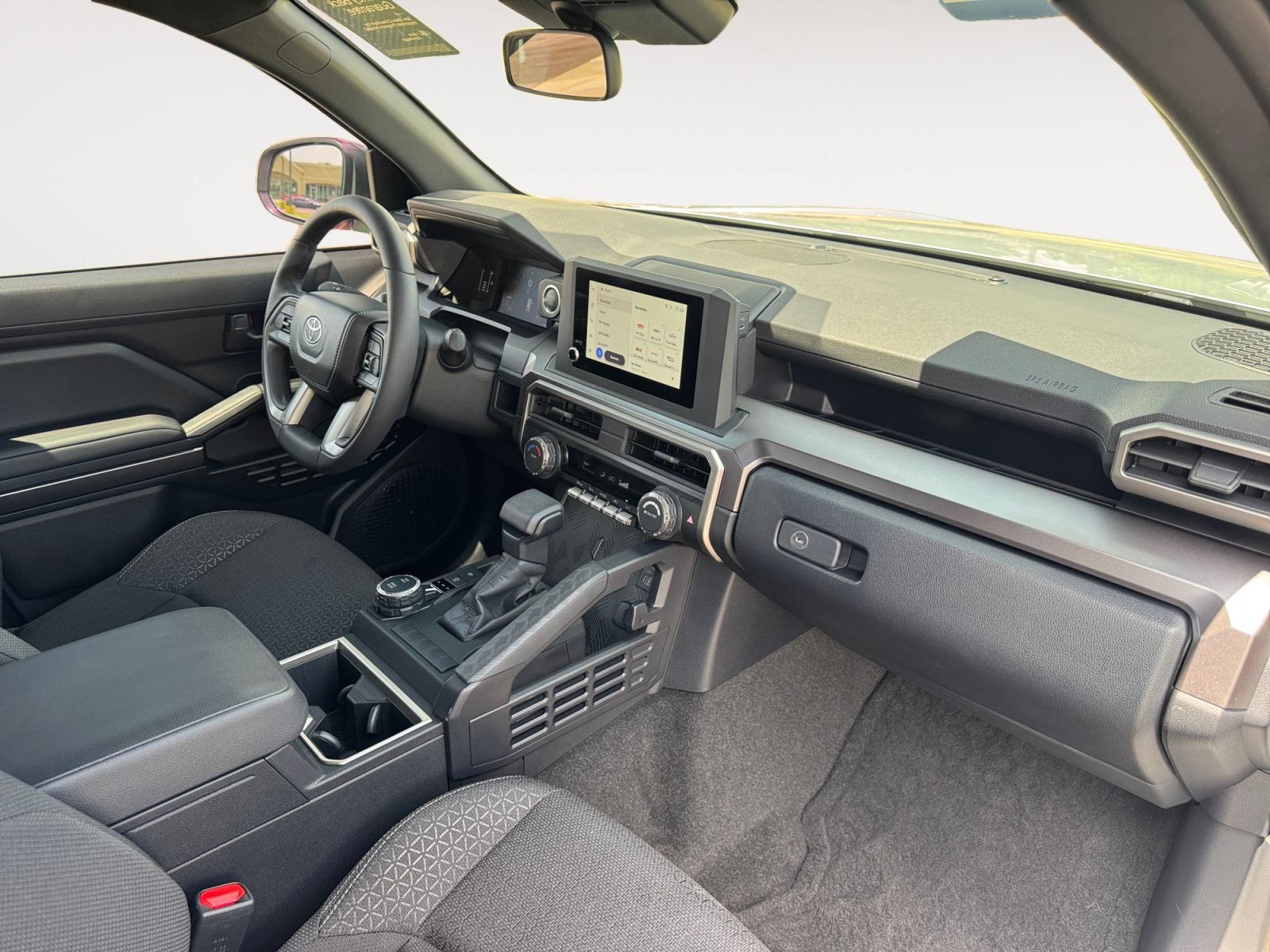 Used 2026 Toyota 4Runner SR5 AWD/4WD image 15