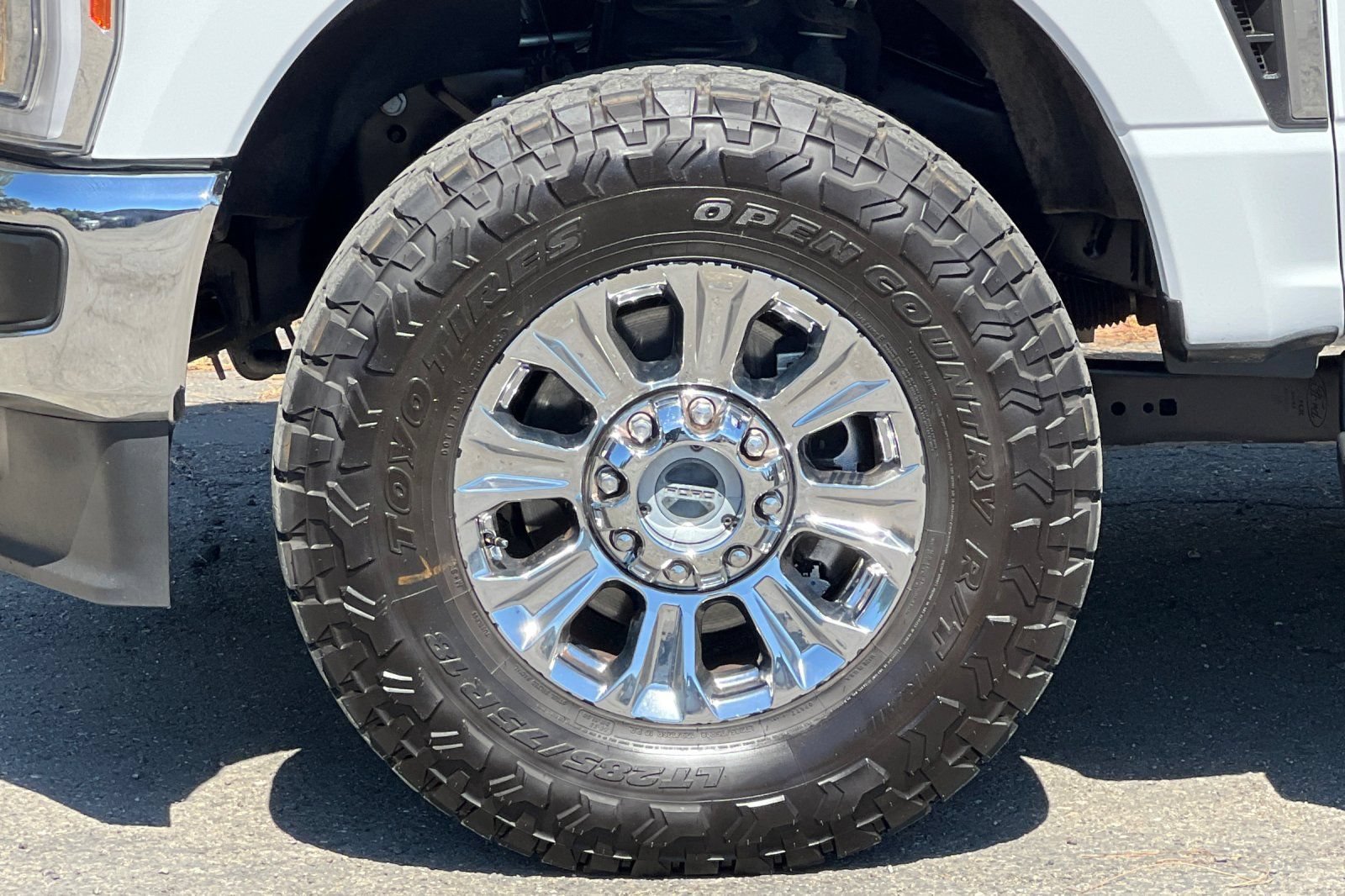 Certified 2023 Ford F250 Lariat w/ Chrome Package AWD/4WD image 26