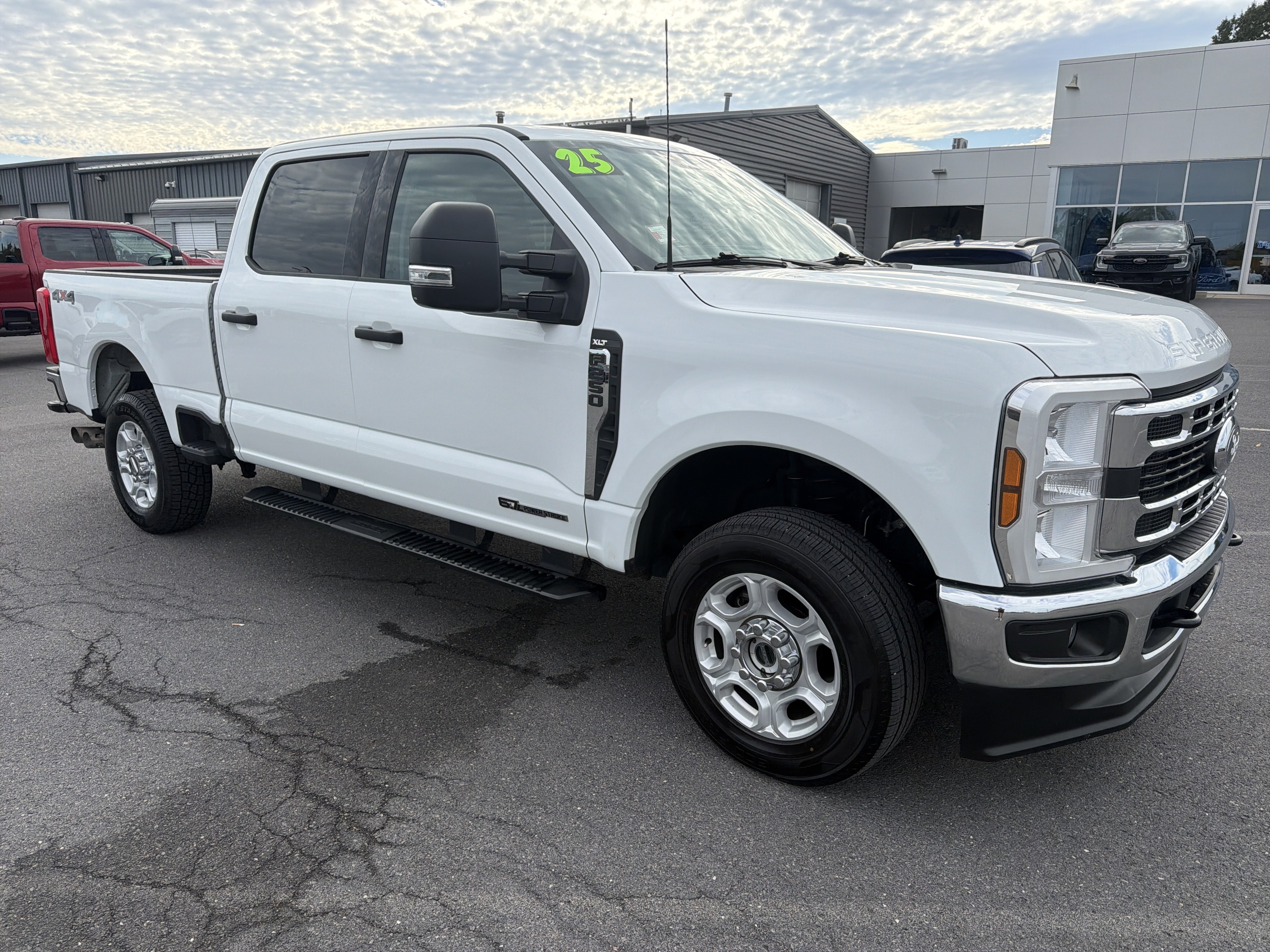Certified 2025 Ford F250 XLT AWD/4WD image 1