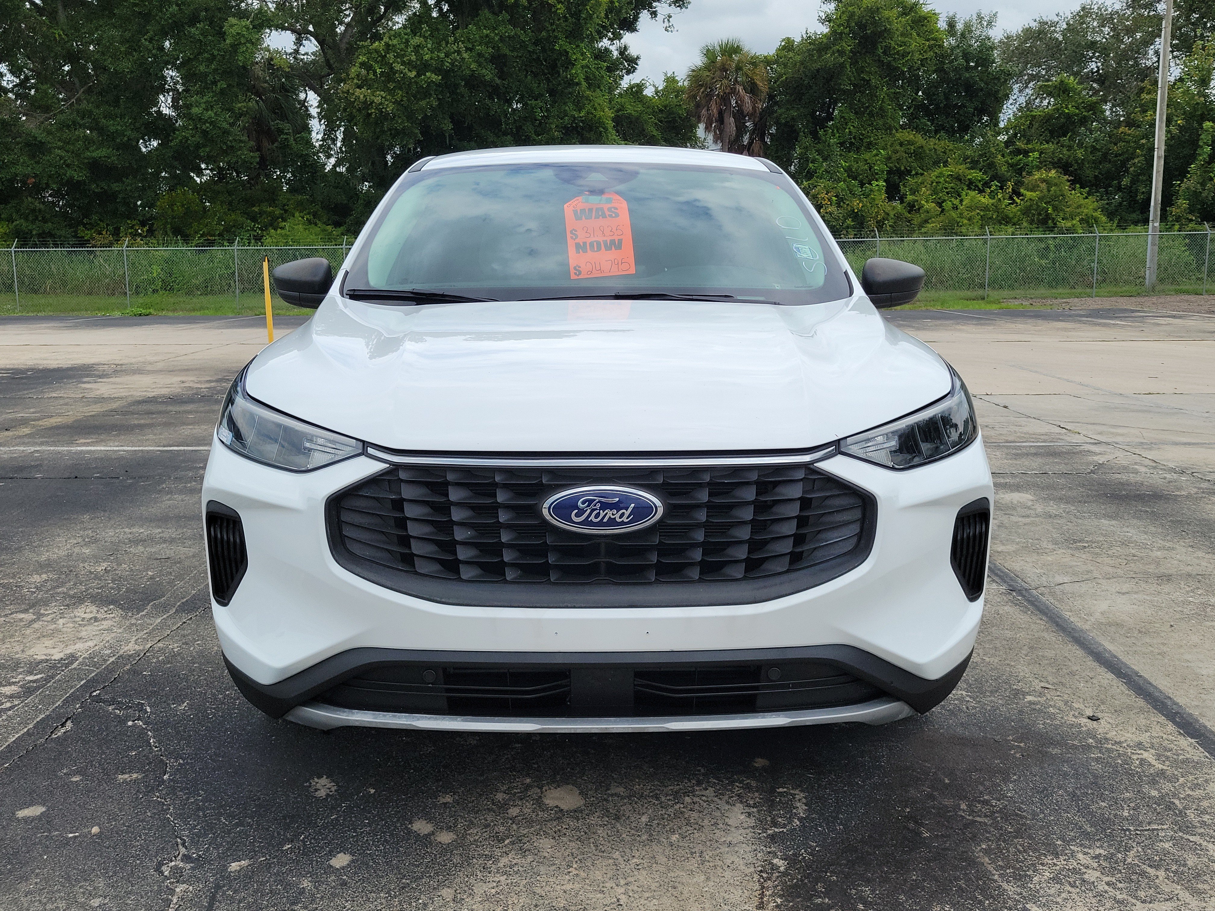 Certified 2023 Ford Escape Active w/ Tech Pack #1 FWD video 2