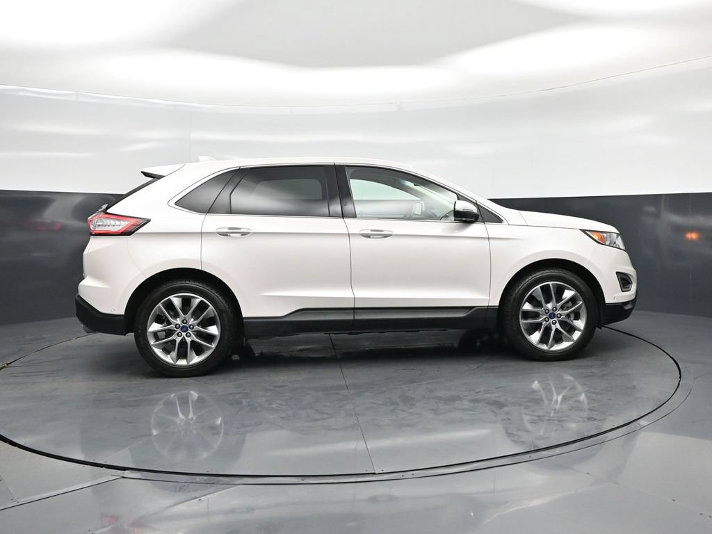 Certified 2018 Ford Edge Titanium w/ Equipment Group 302A AWD/4WD image 26