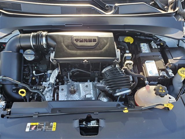 Used 2024 Jeep Compass Latitude image 25