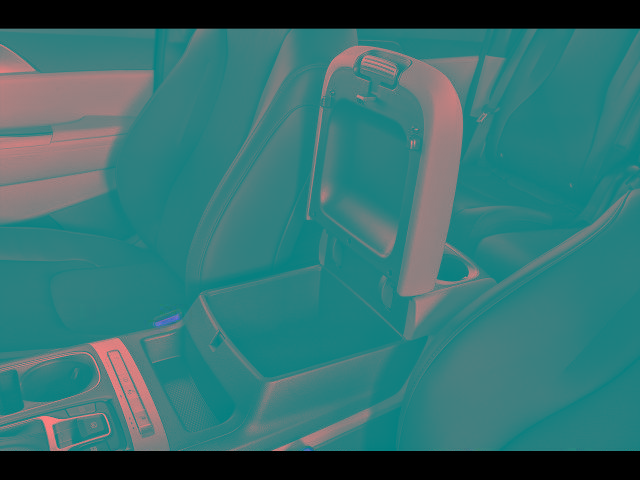 Used 2024 Kia Carnival LX FWD image 10