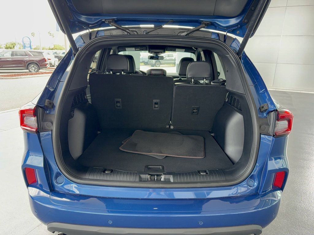 Certified 2023 Ford Escape ST-Line Elite image 7