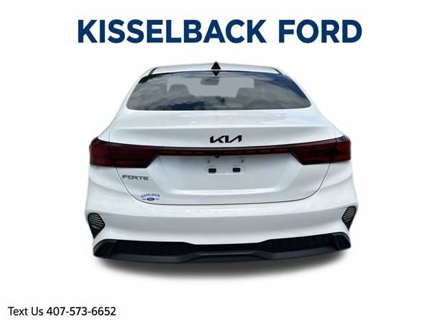 Used 2024 Kia Forte LXS FWD image 4