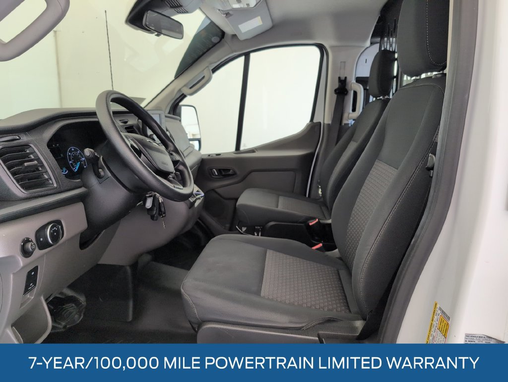 Certified 2025 Ford Transit 250 Low Roof w/ Exterior Upgrade Package RWD image 4