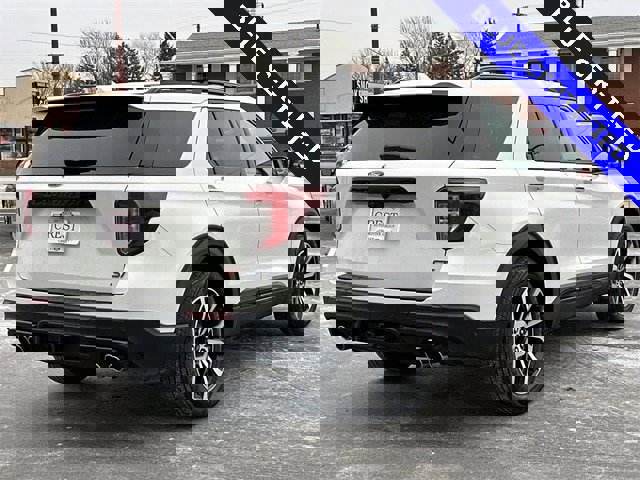 Certified 2020 Ford Explorer ST w/ Premium Technology Package image 2