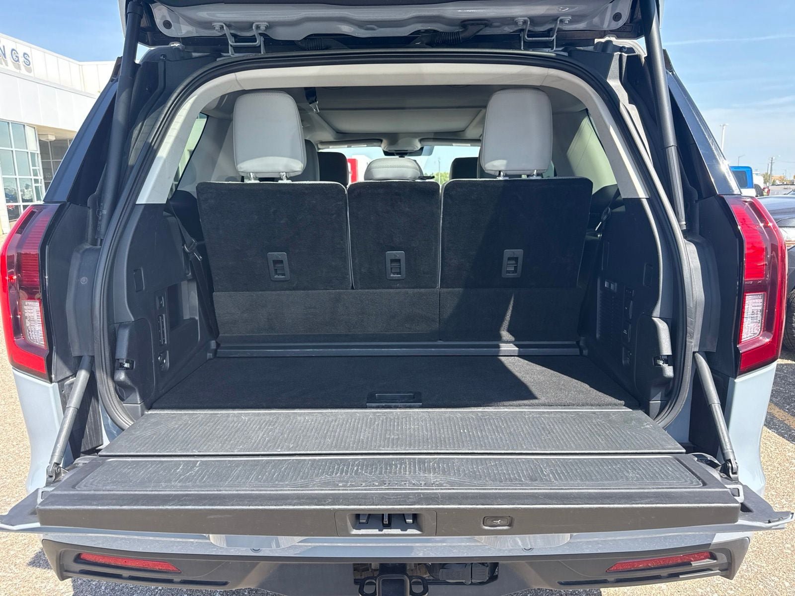 Certified 2025 Ford Expedition Active AWD/4WD image 11
