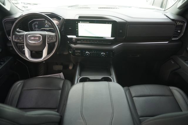 Used 2025 GMC Sierra 2500 SLT w/ SLT Convenience Package AWD/4WD image 20