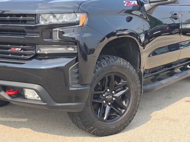 Used 2019 Chevrolet Silverado 1500 LT Trail Boss image 3