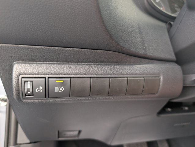 Used 2024 Toyota Corolla LE FWD image 20