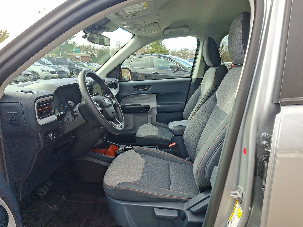 Certified 2023 Ford Maverick XLT image 11