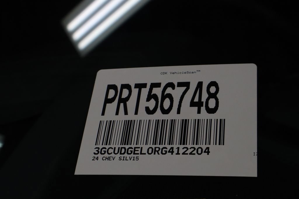 Used 2024 Chevrolet Silverado 1500 LTZ w/ Technology Package AWD/4WD image 32