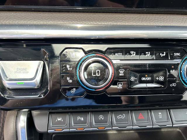 Used 2025 GMC Sierra 1500 Denali AWD/4WD image 35