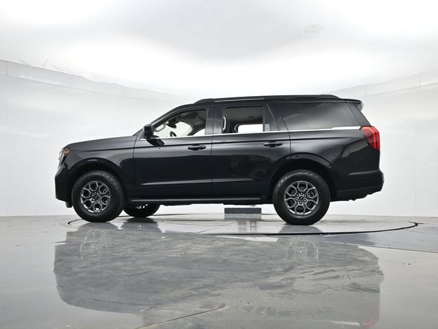 Certified 2025 Ford Expedition Active RWD image 38