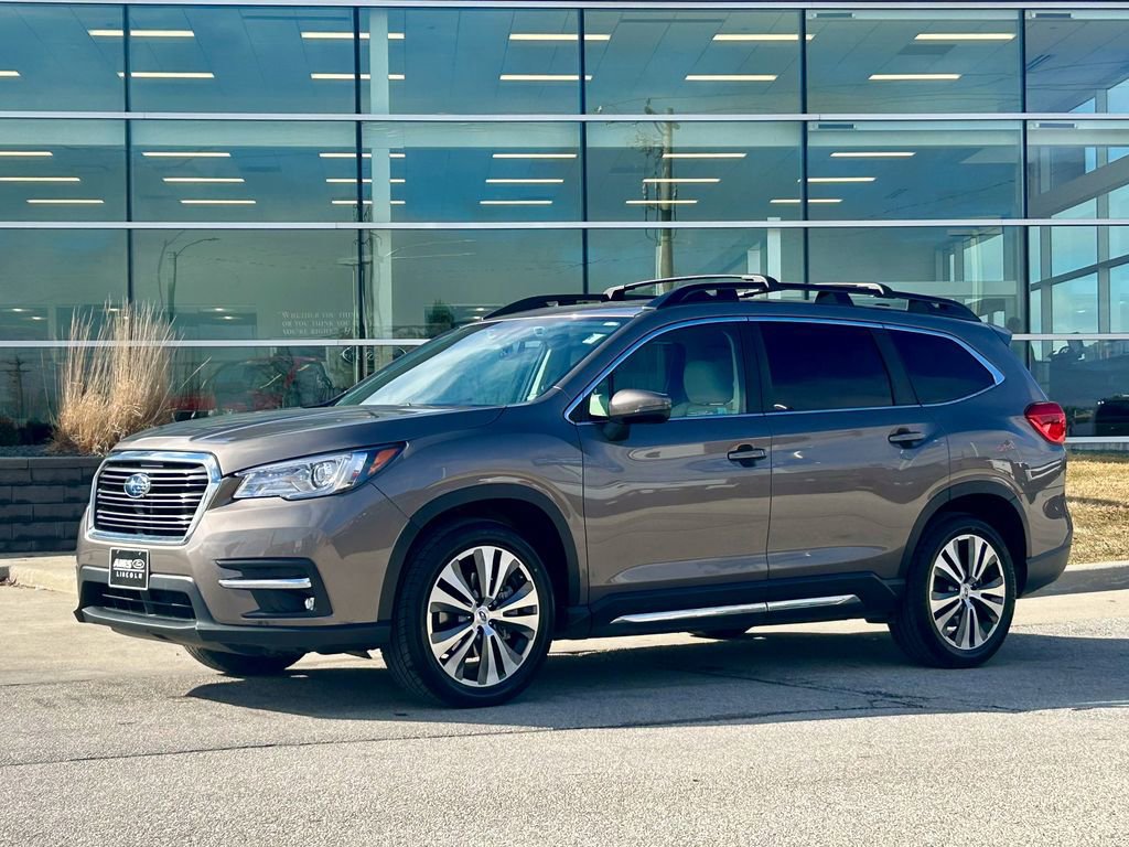Used 2022 Subaru Ascent Limited w/ Technology Package image 7
