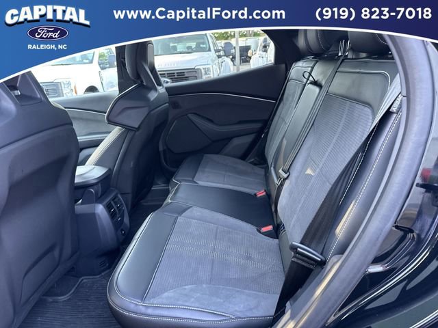 Certified 2025 Ford Mustang Mach-E GT image 18