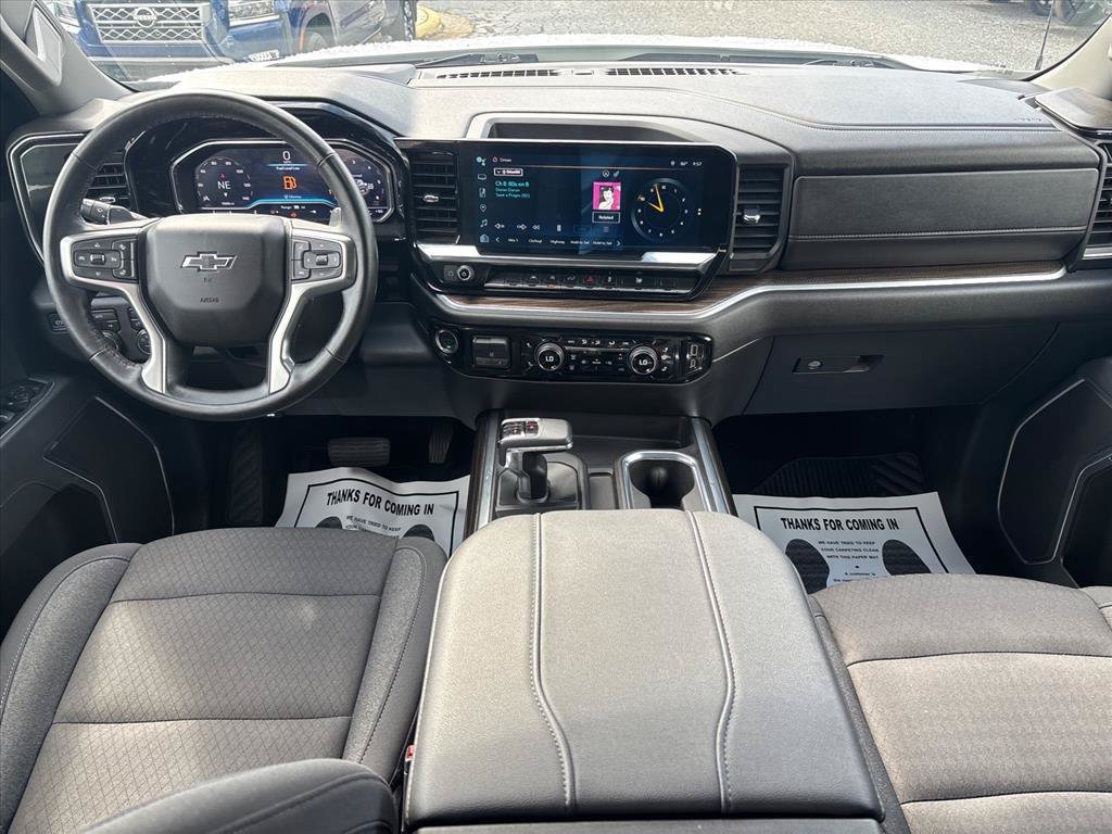 Used 2025 Chevrolet Silverado 1500 RST AWD/4WD image 21