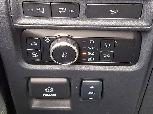 Certified 2024 Ford F150 Lariat w/ Equipment Group 502A High image 26