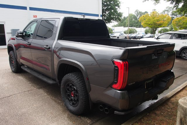 Used 2025 Toyota Tundra TRD Pro AWD/4WD image 5