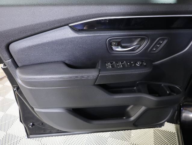 Used 2024 Honda Pilot Touring image 36