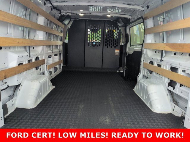 Certified 2025 Ford Transit 250 Low Roof w/ Exterior Upgrade Package RWD image 21