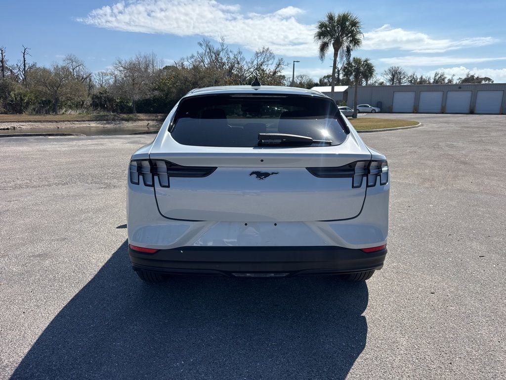 Certified 2023 Ford Mustang Mach-E Select image 4