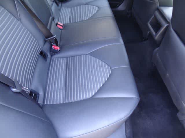 Used 2024 Toyota Camry SE FWD image 12