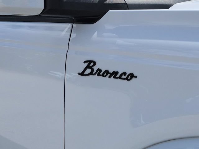Certified 2022 Ford Bronco Outer Banks AWD/4WD image 14