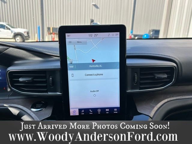 Certified 2023 Ford Explorer Platinum w/ Technology Package image 11