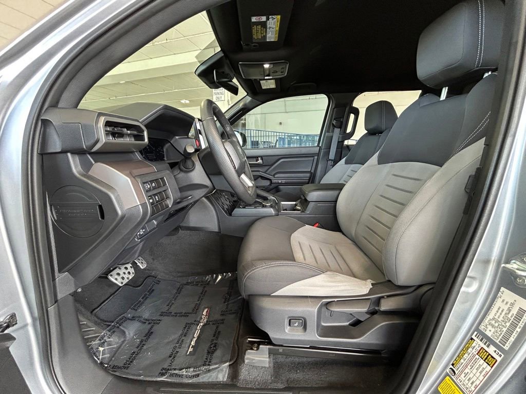 Used 2024 Toyota Tacoma TRD Sport RWD image 10
