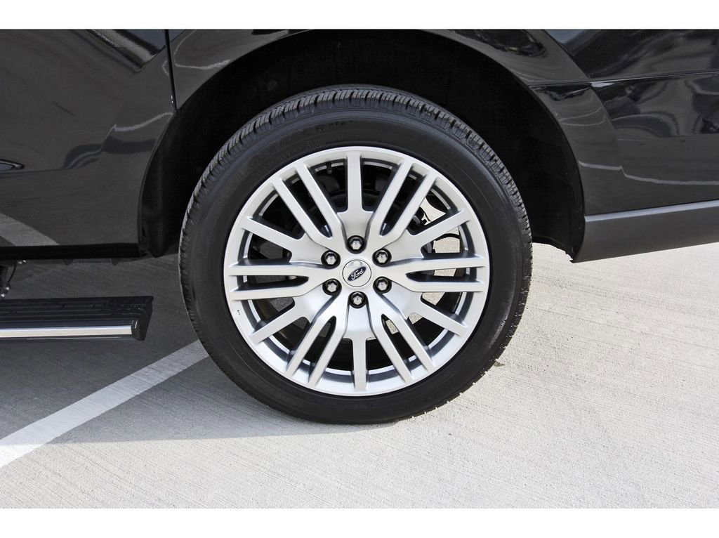 Certified 2022 Ford Expedition Max Limited image 30