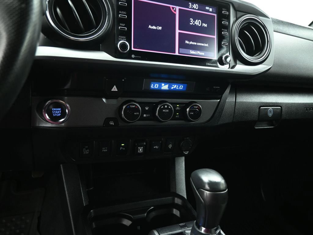 Used 2021 Toyota Tacoma TRD Sport w/ Technology Package image 32