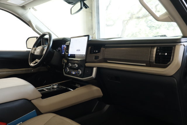 Certified 2024 Ford Expedition Max Limited RWD image 24
