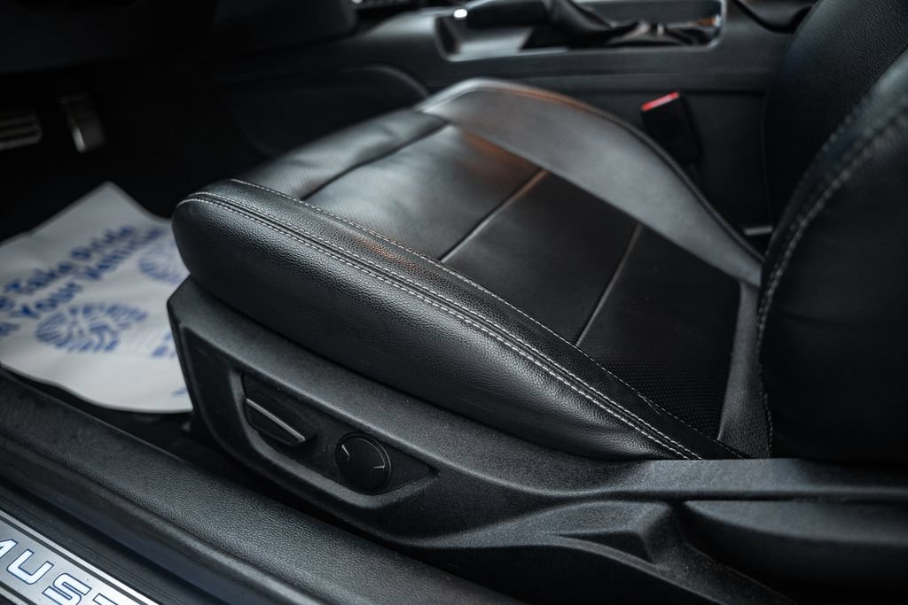 Certified 2021 Ford Mustang Premium RWD image 36