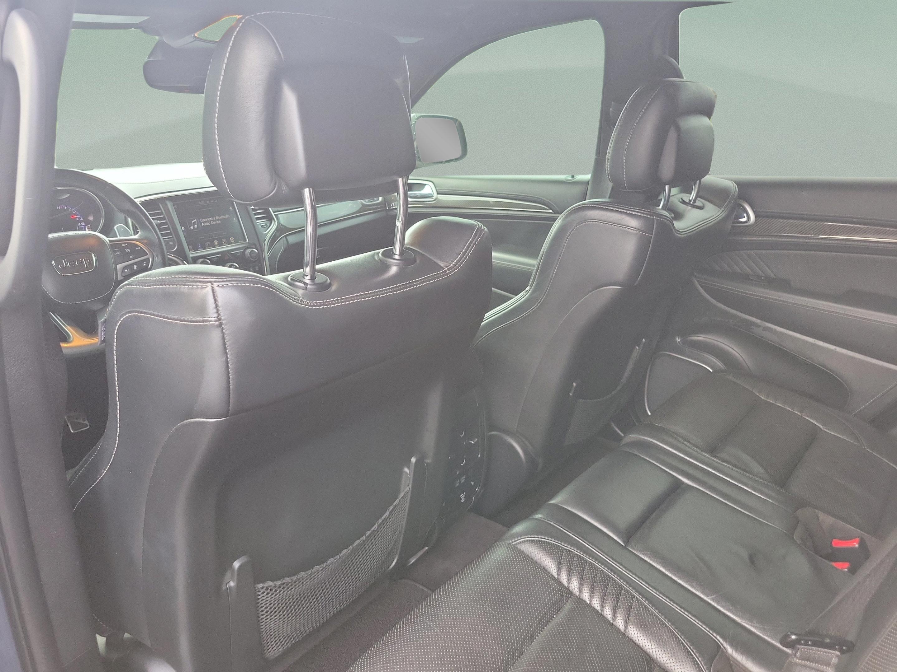 Used 2017 Jeep Grand Cherokee SRT AWD/4WD image 10