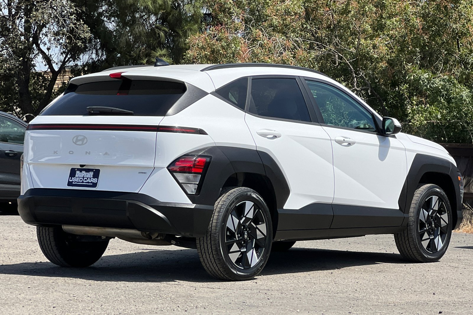 Used 2024 Hyundai Kona SEL AWD/4WD image 4