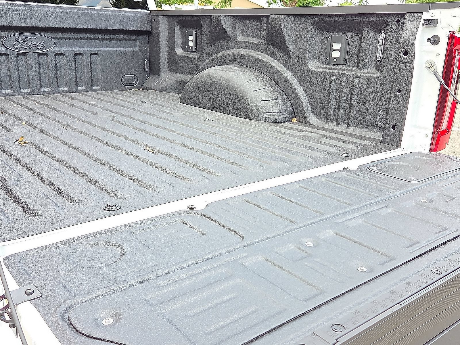 Certified 2025 Ford F250 Platinum AWD/4WD image 24