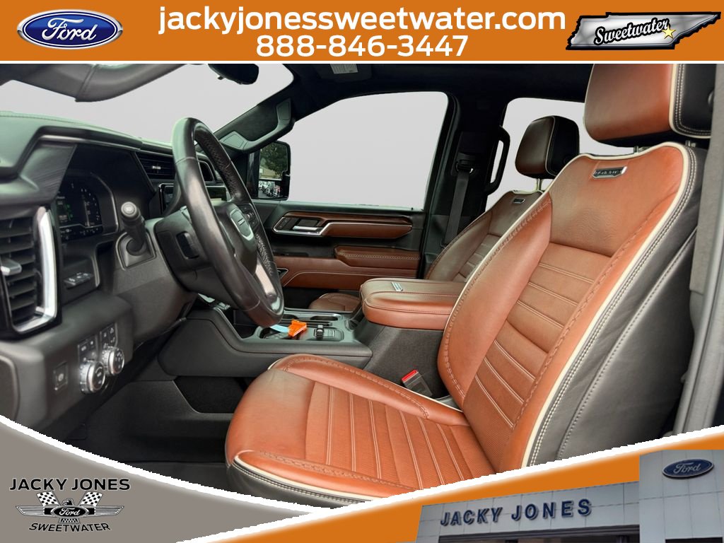 Used 2024 GMC Sierra 2500 Denali Ultimate AWD/4WD image 10