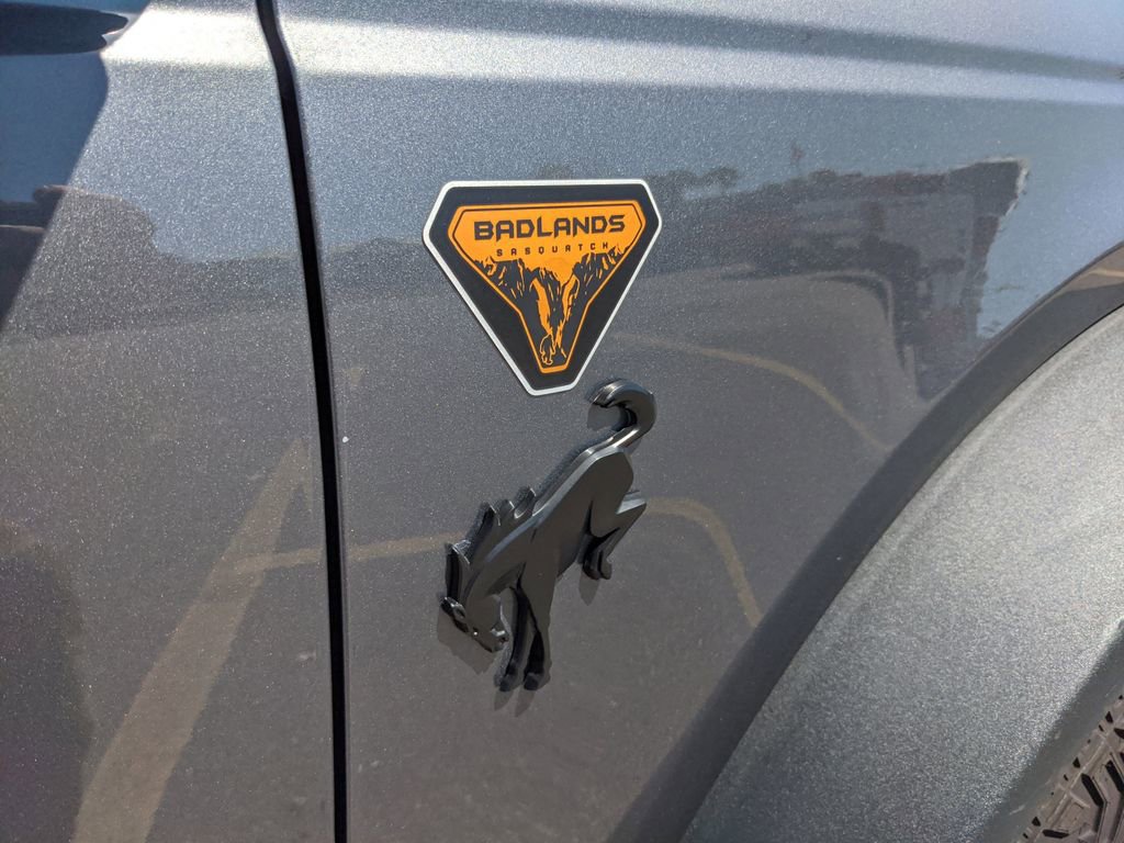 Certified 2022 Ford Bronco Badlands image 3