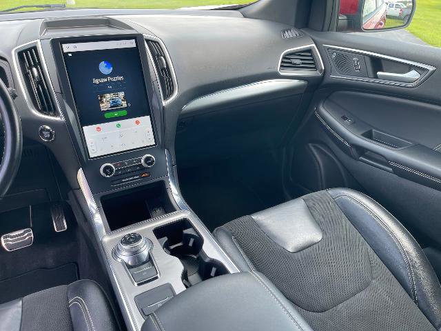 Certified 2023 Ford Edge ST image 18