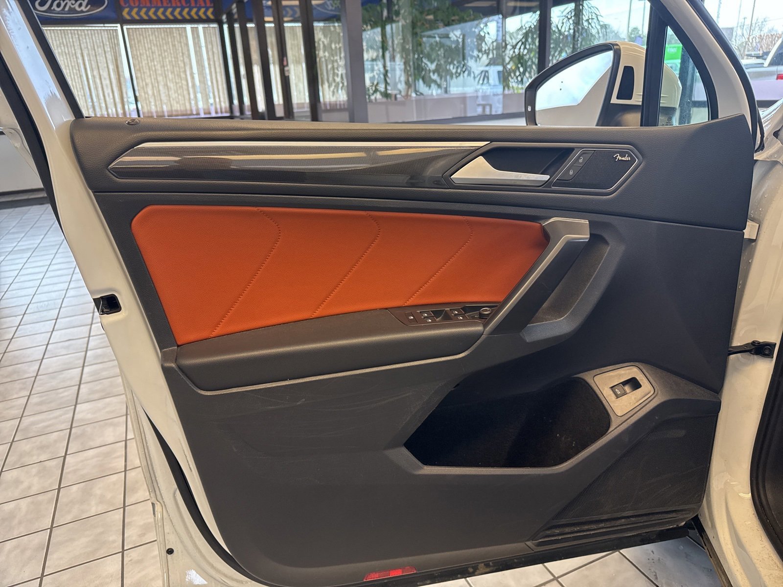 Used 2021 Volkswagen Tiguan SEL Premium R-Line image 24