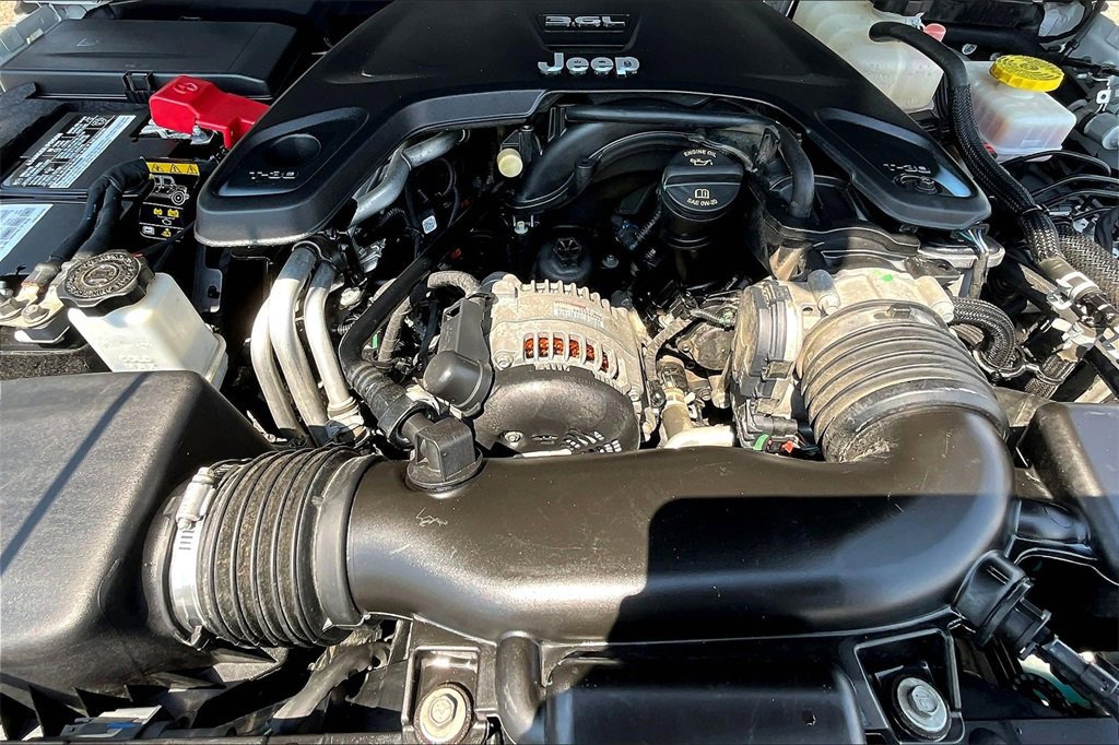 Used 2020 Jeep Wrangler Unlimited Sport image 12