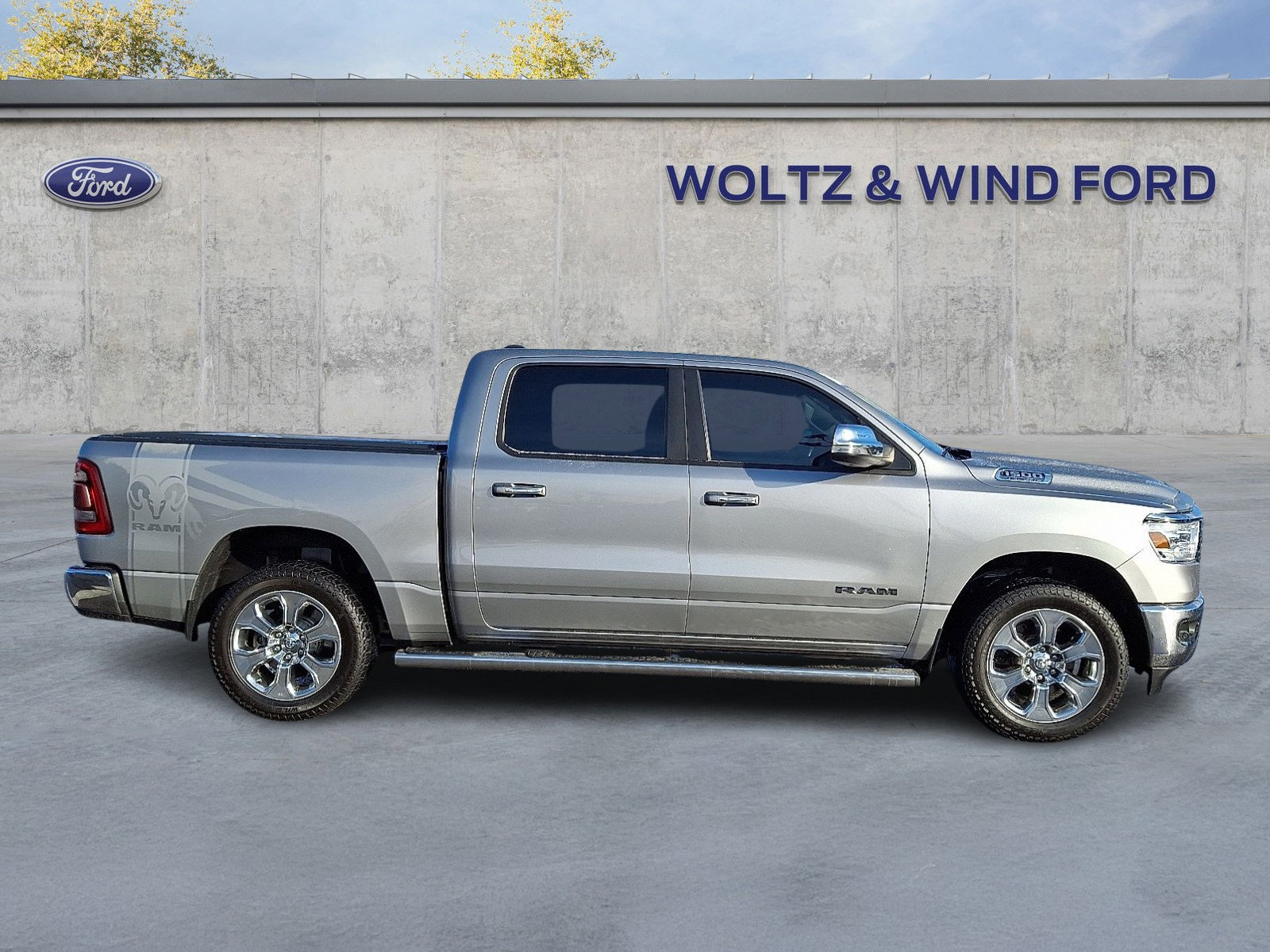 Used 2020 RAM 1500 Big Horn image 2
