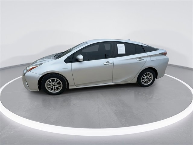Used 2017 Toyota Prius Four image 9