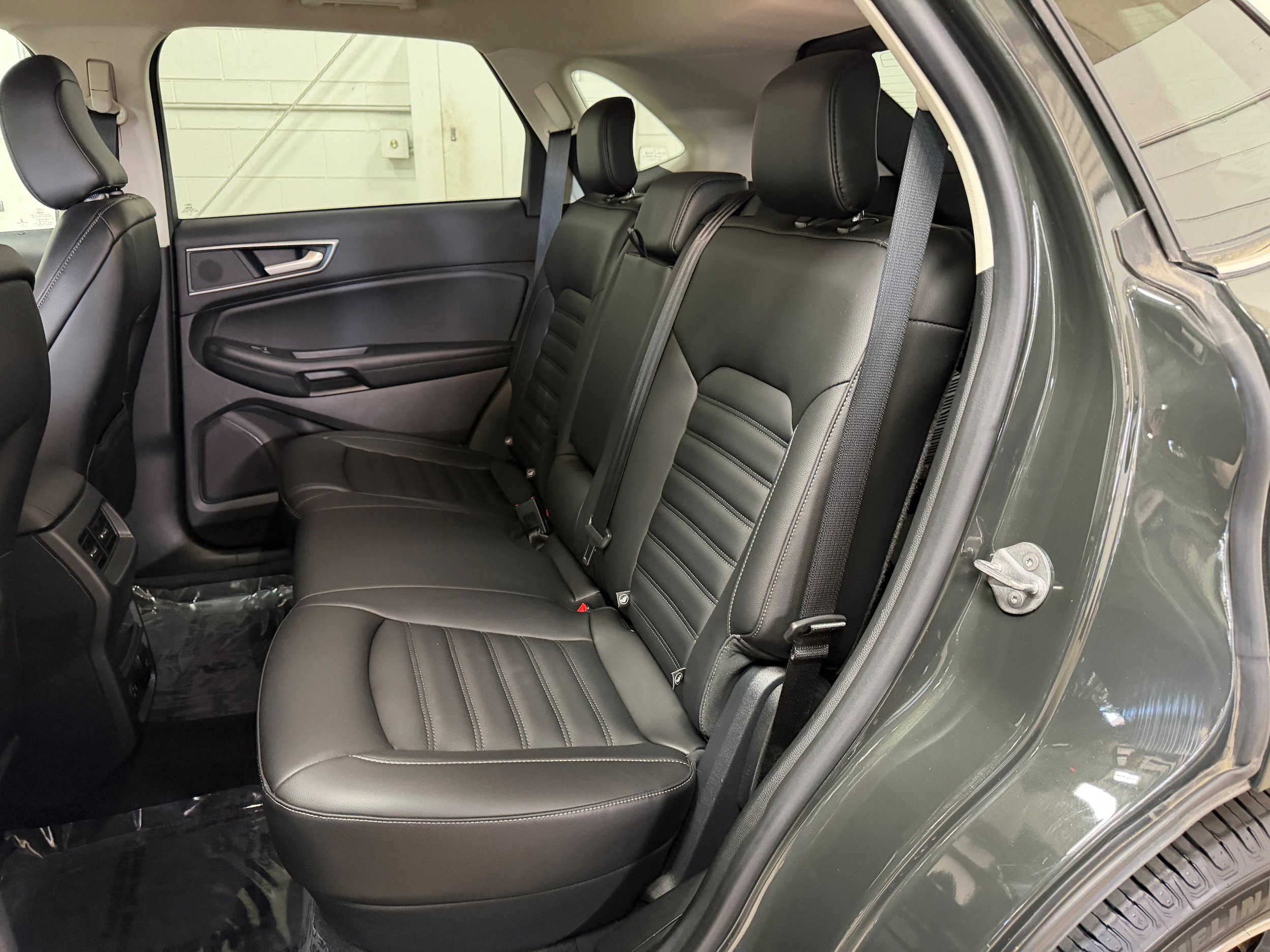 Certified 2022 Ford Edge SEL w/ Convenience Package AWD/4WD image 11