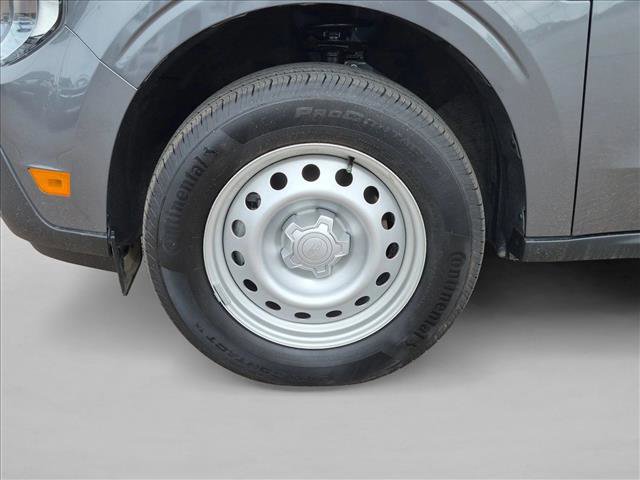 Certified 2025 Ford Maverick XL FWD image 9