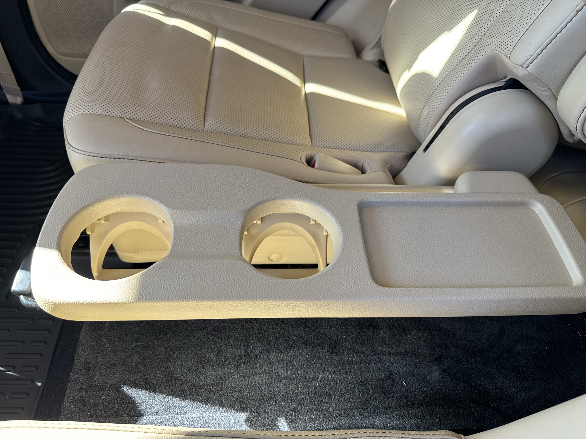 Used 2017 Toyota Highlander Limited FWD image 24