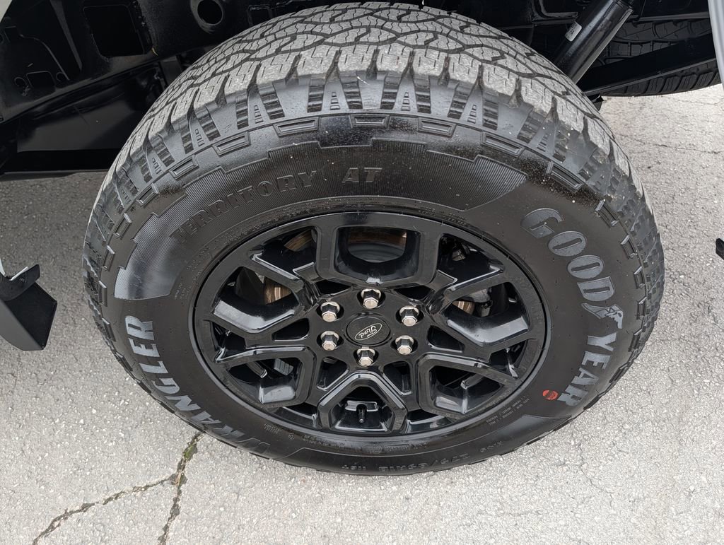 Certified 2025 Ford F150 STX image 38